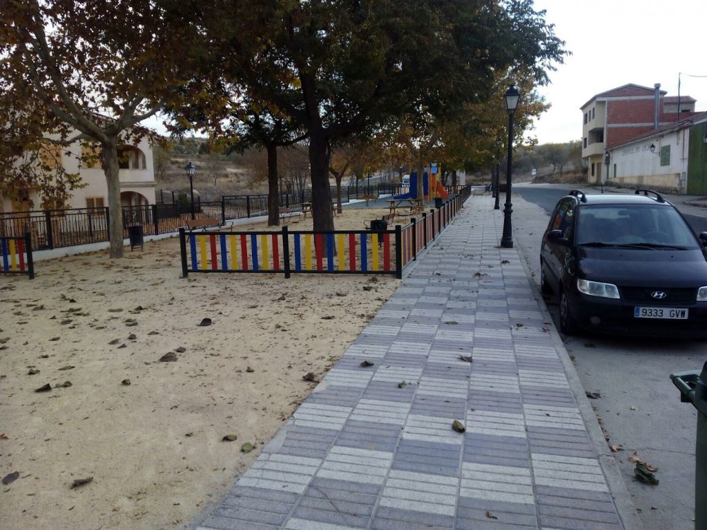 Foto de Parque Infantil Molinicos en Molinicos, Albacete