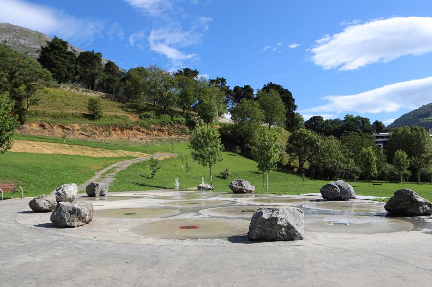 Izarraizgo Atea Parkea PequeMap Lugares, rutas y eventos para ir